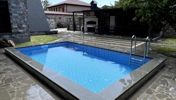 Aura Guest House