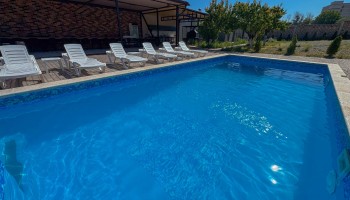 Arev Pool and Garden