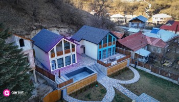 Two Double - Poolside Garden House