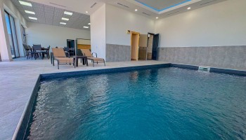 WK Voskevaz 1 - Inside Pool