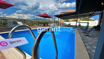 Modern Pool & Garden in Ashtarak