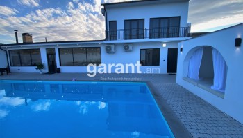 White Villa Dzoraghbyur - Pool and Garden
