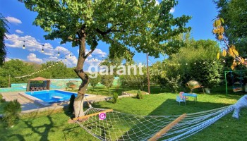 Garni Summer House - Pool and Garden