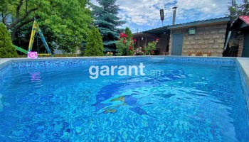 Gagik Arzni - Pool and Garden